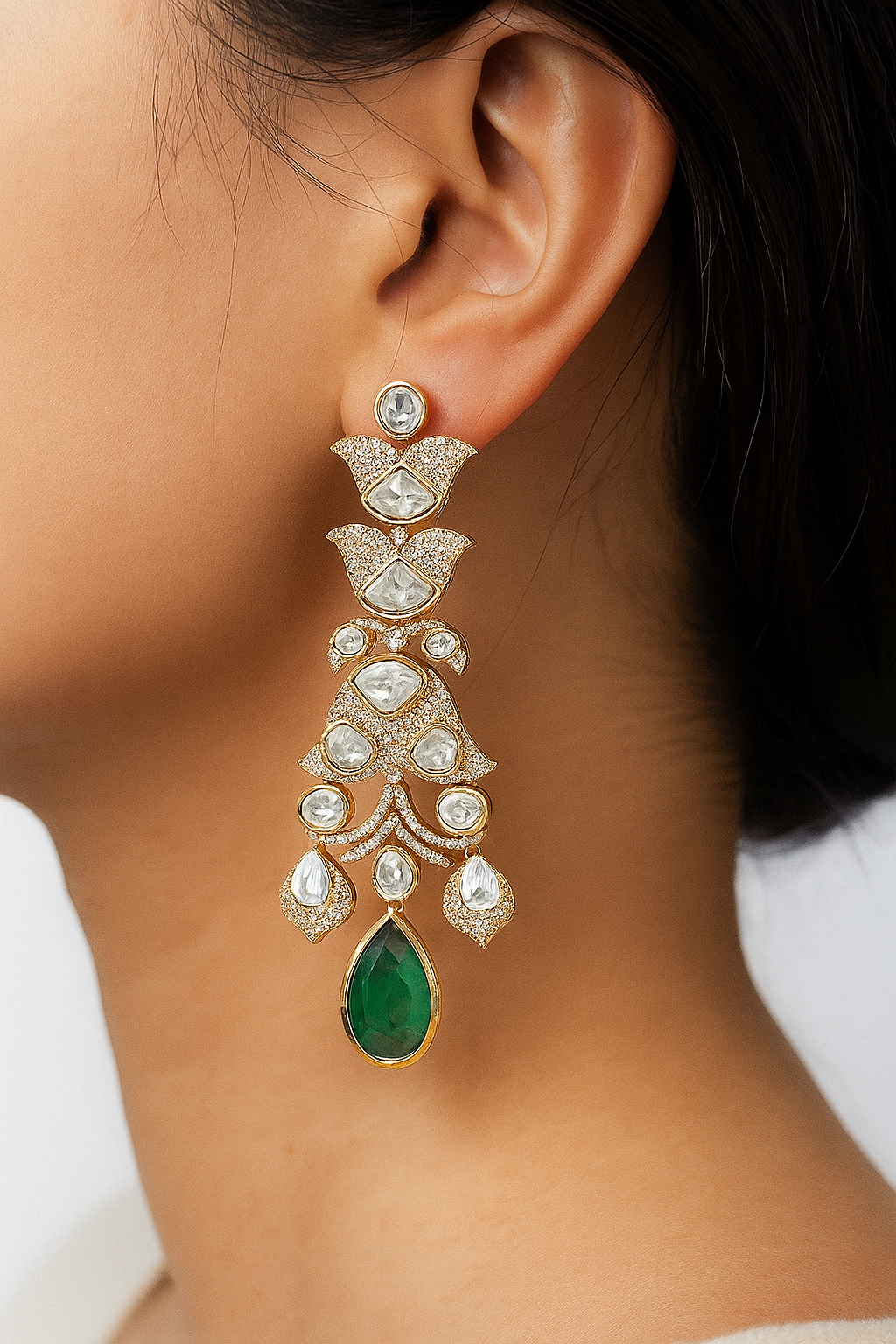 Emerald Green Tear Drop Kundan Earrings – Luxury Bridal Jewellery
